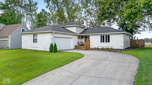 6169 Buttonwood Dr, Noblesville, IN, 46062-9137 | Card Image