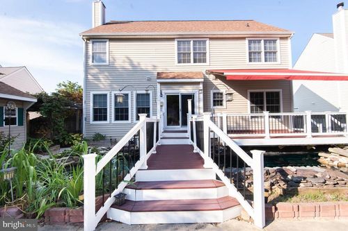 8862 Roundhouse Cir, EASTON, MD, 21601-7901 | Card Image