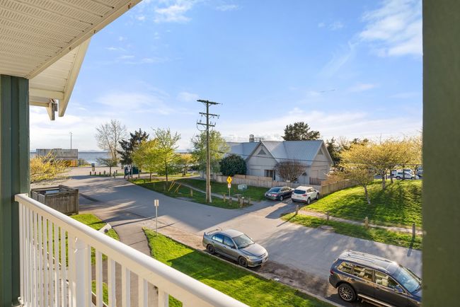 4 - 12060 7 Th Avenue, Townhouse with 3 bedrooms, 2 bathrooms and 2 parking in Richmond BC | Image 35