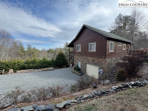 132 Thistle Knob Rd, Fleetwood, NC, 28626-9651 | Card Image
