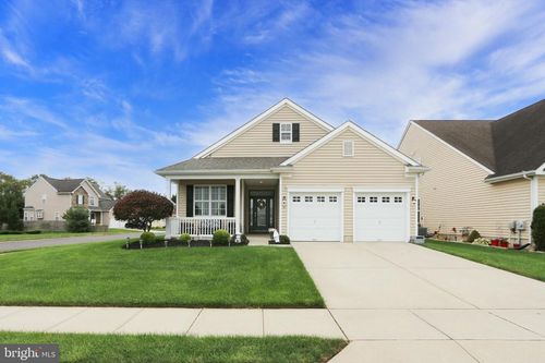 20 E Dehart Avenue, Clayton, NJ, 08312 | Card Image
