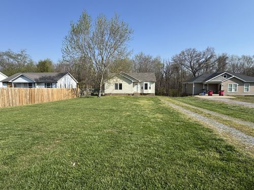 518 Bruce Jenner Dr, Clarksville, TN, 37042 | Card Image