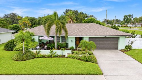 10211 139th St, Largo, FL, 33774-5310 | Card Image