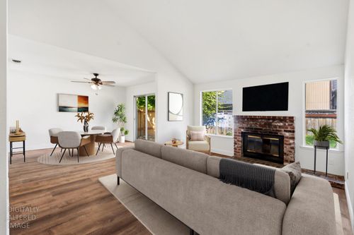 95 Saginaw Cir, Sacramento, CA, 95833-1041 | Card Image