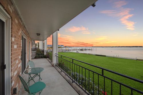 apt-107-3535 Nasa Pkwy, Seabrook, TX, 77586-6431 | Card Image