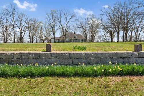 2030 31e Hwy, GALLATIN, TN, 37066 | Card Image