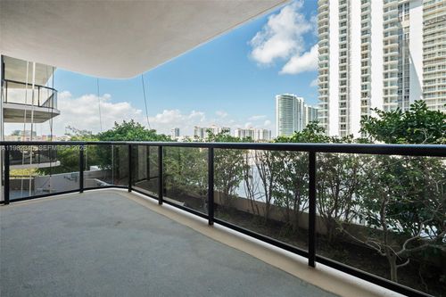 apt-4h-19667 Turnberry Way, Aventura, FL, 33180-2508 | Card Image