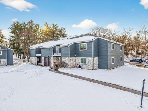 904 Whispering Pines Way, Fitchburg, WI, 53713 | Card Image