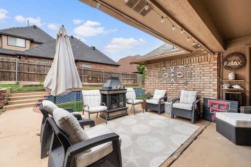 3229 David Dr, Hurst, TX, 76054-2040 | Card Image