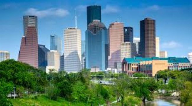 Downtown Houston is just one hour away, making this location the perfect retreat from the busy city! | Image 12