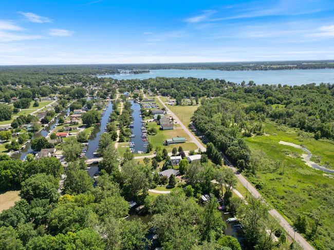 9800 N Denzel Dr, House other with 3 bedrooms, 2 bathrooms and null parking in Syracuse IN | Image 31