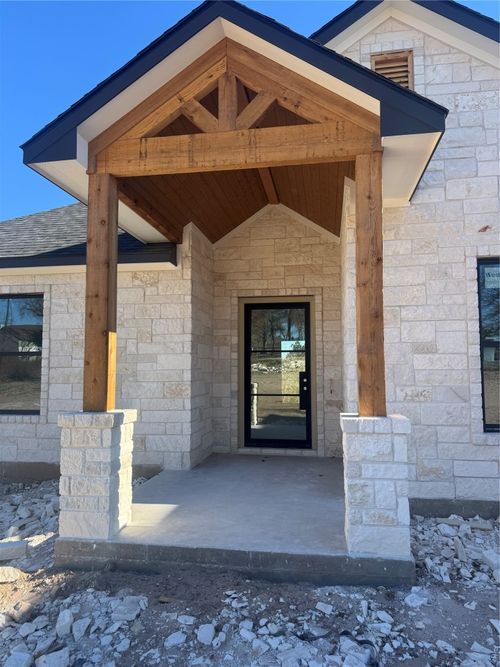 123 Lariat Ct, Bastrop, TX, 78602-5058 | Card Image