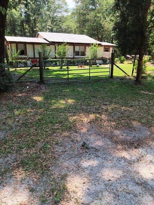 727 Ne Willow Bend Rd, Lee, FL, 32059-4975 | Card Image