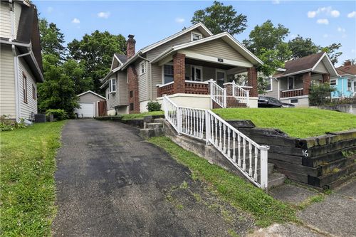 16 Camden Ave, Dayton, OH, 45405-2201 | Card Image