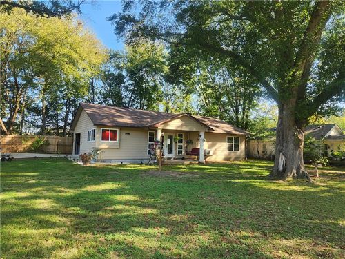 110 E Walker St, Ozark, AR, 72949-2324 | Card Image