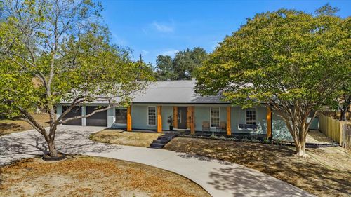 7006 Whispering Creek Dr, Austin, TX, 78736-1935 | Card Image