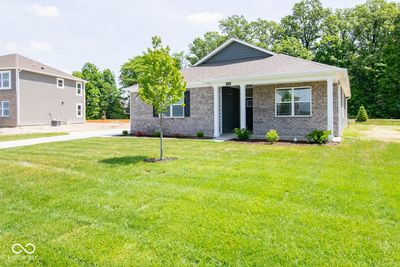 3779 S Village Row, House other with 3 bedrooms, 2 bathrooms and null parking in New Palestine IN | Image 2