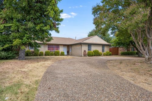 1701 E Spring Valley Rd, Richardson, TX, 75081-5352 | Card Image