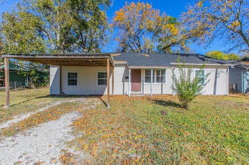 301 E Dumble St, Alvin, TX, 77511-3514 | Card Image