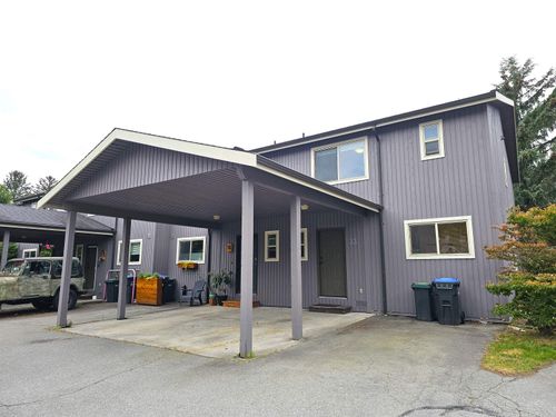 33-41450 Government Rd, Squamish, BC, V0N0P6 | Card Image