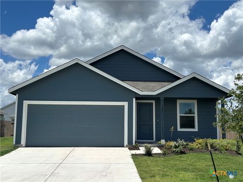321 Bertram Oaks Rd, Bertram, TX, 78605-2135 | Card Image