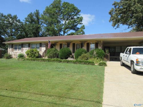 3004 Hillcrest Dr, Scottsboro, AL, 35769-6416 | Card Image