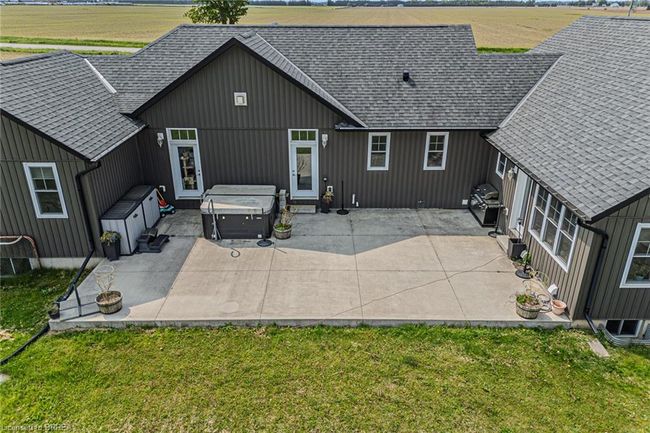 26 8 Th Concession Rd, Home with 3 bedrooms, 2 bathrooms and 9 parking in Brant ON | Image 20