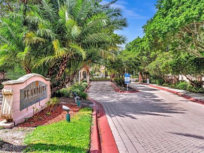 310 - 12166 Saint Andrews Pl, Condo with 1 bedrooms, 1 bathrooms and null parking in Miramar FL | Image 2