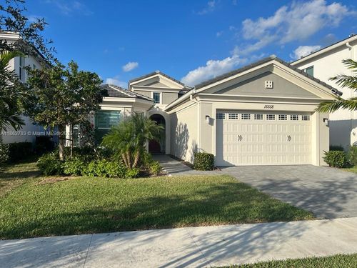 0-15558 Goldfinch Cir, Westlake, FL, 33470-7014 | Card Image