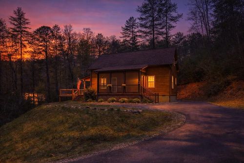 138 Hubble Ln, Robbinsville, NC, 28771-5656 | Card Image