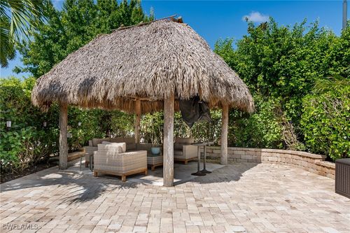 13565 Snapper Ln, NAPLES, FL, 34114-8715 | Card Image