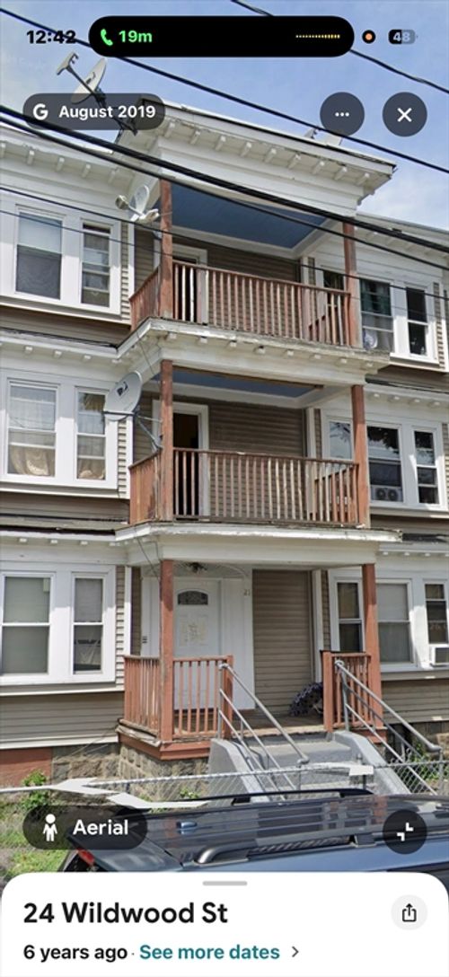 21 Wildwood St, Boston, MA, 02124-4081 | Card Image