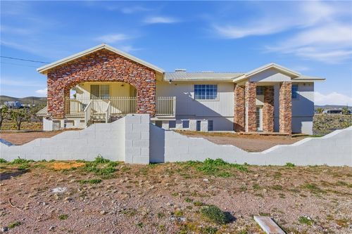 26151 N Rainbow Rd, Meadview, AZ, 86444 | Card Image