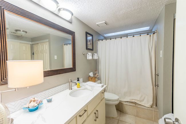 APT-102 - 18040 Midway Rd, Condo with 2 bedrooms, 2 bathrooms and null parking in Dallas TX | Image 15