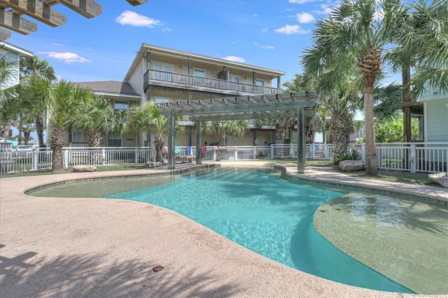 APT-5 - 247 W Roberts Ave, Townhouse with 3 bedrooms, 3 bathrooms and null parking in Port Aransas TX | Image 35