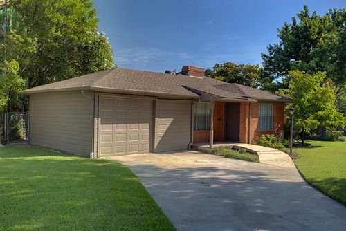 4033 Sperry St, Dallas, TX, 75214-2770 | Card Image