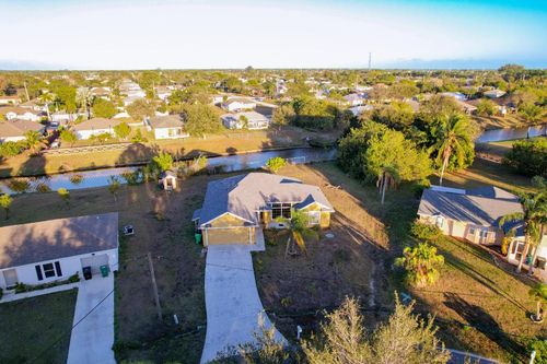 2091 Sw Castinet Ln, Port Saint Lucie, FL, 34953-1918 | Card Image