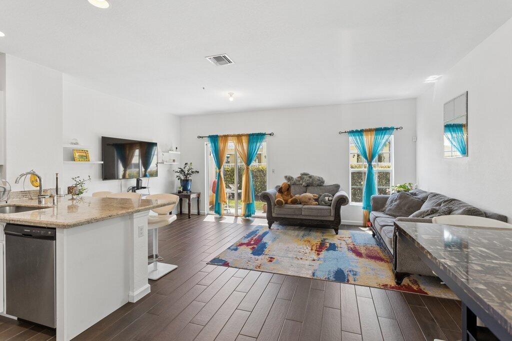 Residential in Lauderhill 4
