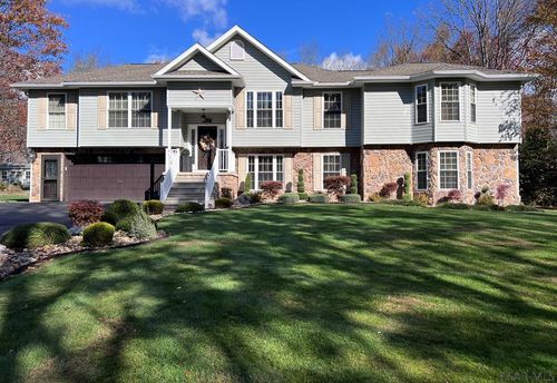 196 Kemp Lane, Johnstown, PA, 15904 | Card Image