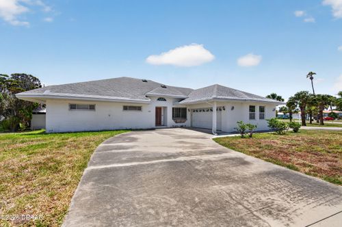 1227 Bel Aire Dr, Daytona Beach, FL, 32118-3638 | Card Image
