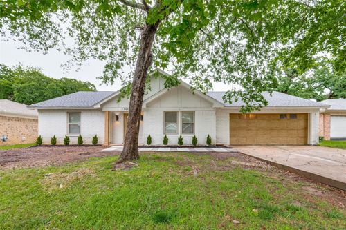 2744 Meadow Grn, Bedford, TX, 76021-4926 | Card Image