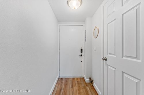 1-212-4890 Lake Waterford Way W, Melbourne, FL, 32901-8878 | Card Image