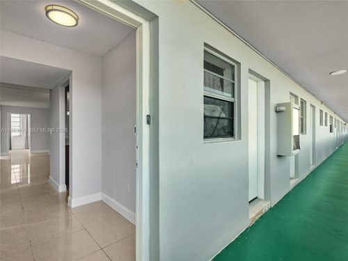 1-1770 Ne 191st St, Miami, FL, 33179-4221 | Card Image