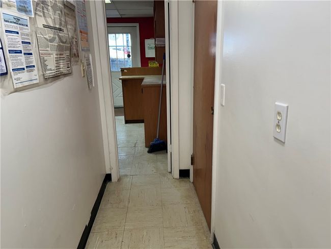 418 E State St, Home with 0 bedrooms, 0 bathrooms and 1 parking in Ithaca NY | Image 9