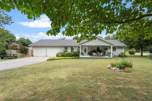 1552 Page Lane, Vinita, OK, 74301 | Card Image