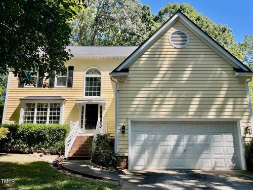 8136 Coleraine Ct, Raleigh, NC, 27615-2729 | Card Image
