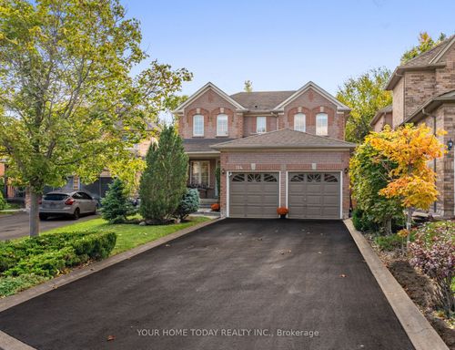 114 Russell St, Georgetown, ON, L7G5Z1 | Card Image