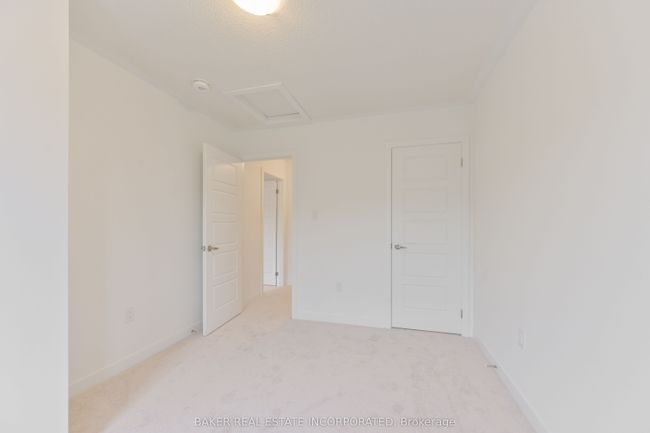 26 Calloway Way, House attached with 3 bedrooms, 3 bathrooms and 1 parking in Whitby ON | Image 8
