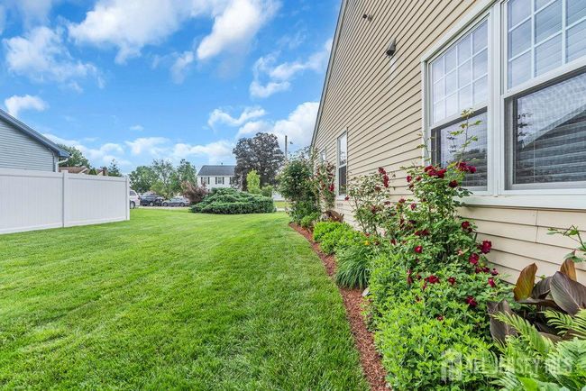 51 Sturbridge Dr, House other with 5 bedrooms, 4 bathrooms and null parking in Piscataway NJ | Image 87