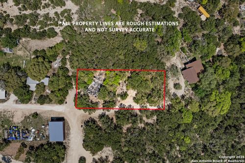6TH 6th St E, Pipe Creek, TX, 78063 | Card Image